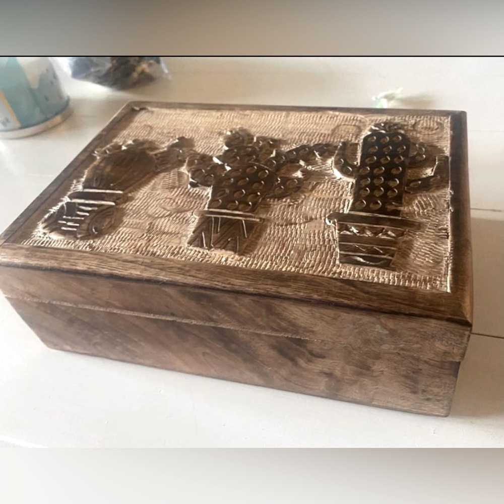 Wooden cactus jewelry box